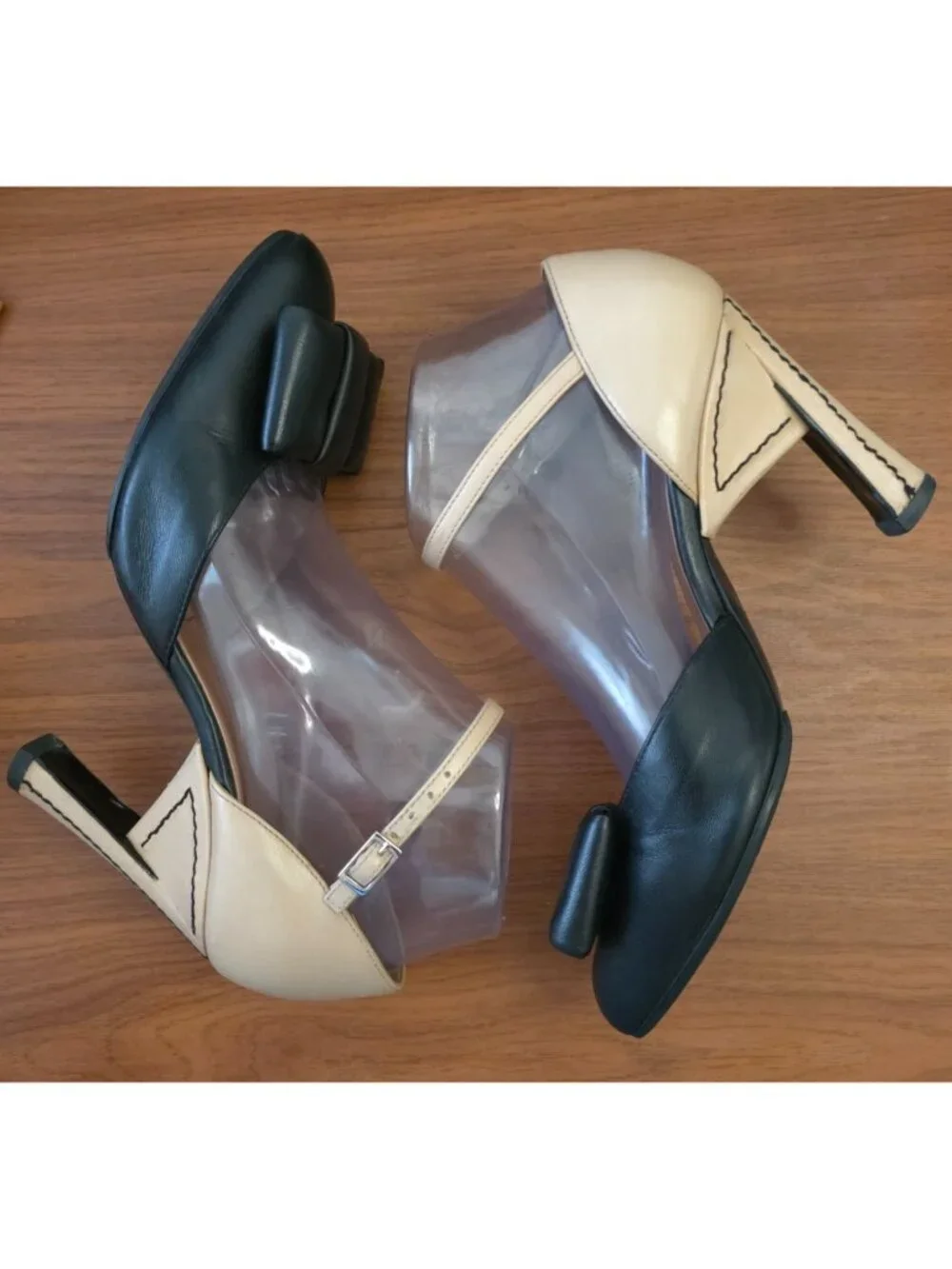 MARNI Two-Tone Black & Beige Leather Heels w/ Bow Detail Sz 36.5 - Made In Italy